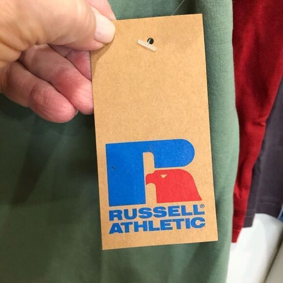 RUSSELL ATHLETIC - NWT-L Sz S Bundle of 4 Women's Short-Sleeve Tees/Muted Colors - Picture 3 of 14